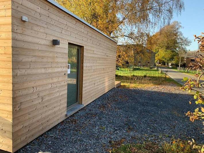 Location de vacances pour 2 personnes, avec terrasse ainsi que vue et jardin à Bastogne - 2