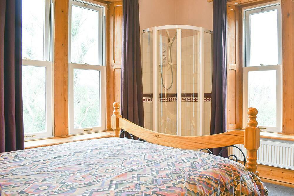 5 bedroom accommodation in Grosmont in North York Moors National Park