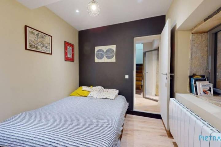 Location de vacances pour 12 personnes, avec terrasse et jardin à Saint-Romain-au-Mont-d'Or - 4