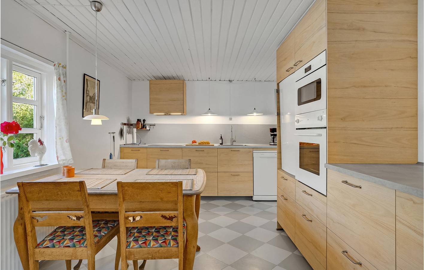 Feriehus for 8 personer med jacuzzi in Glesborg, Djursland