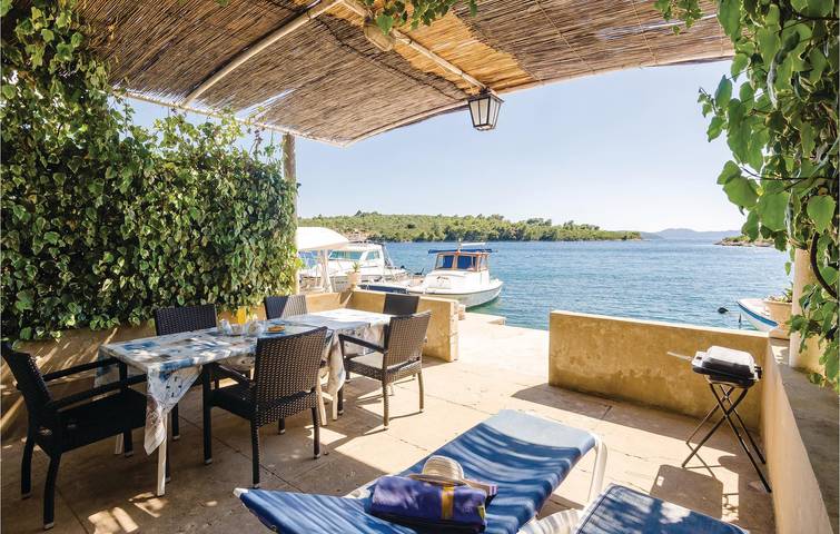 Gîte pour 6 personnes, avec terrasse à Slano - 3