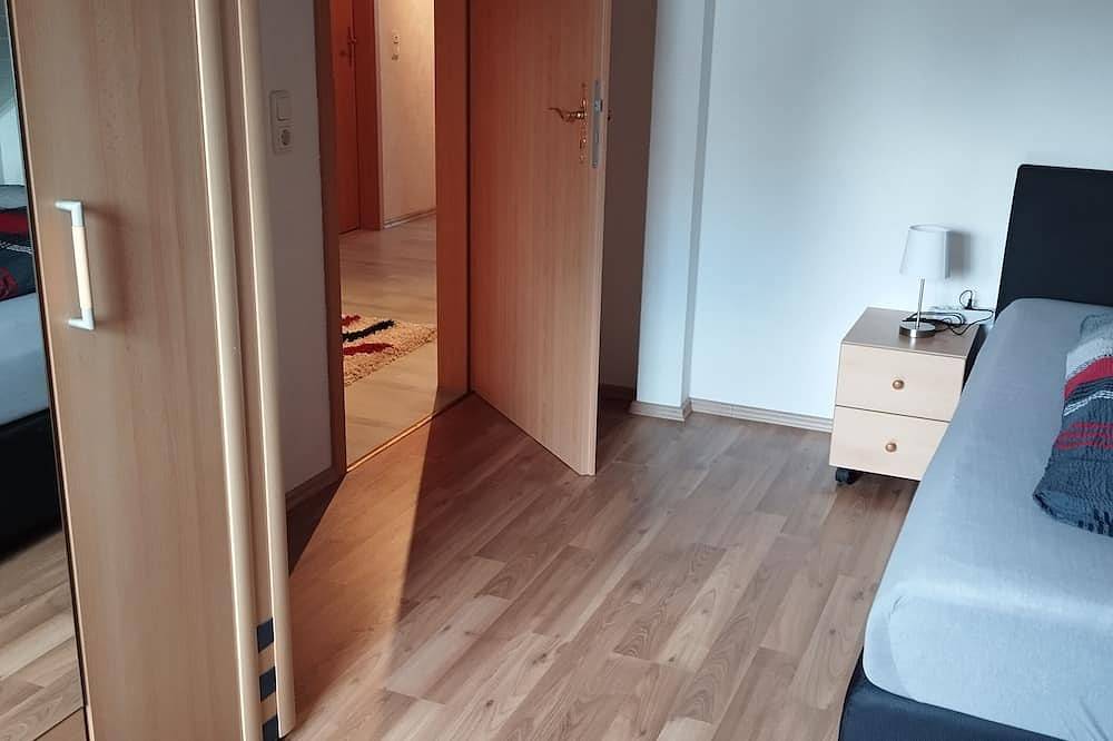 Ganze Wohnung, Ferienwohnung \"Zur Schönen Aussicht\" ruhig gelegen in Buchen, Neckar-Odenwald-Kreis