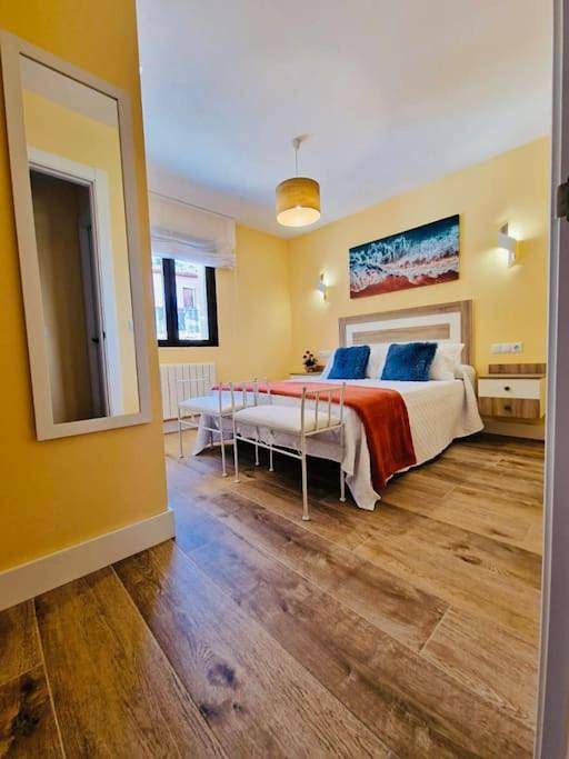 Casa rural para 5 personas, con terraza y vistas, Se admiten mascotas en Sierra de Gata - 3