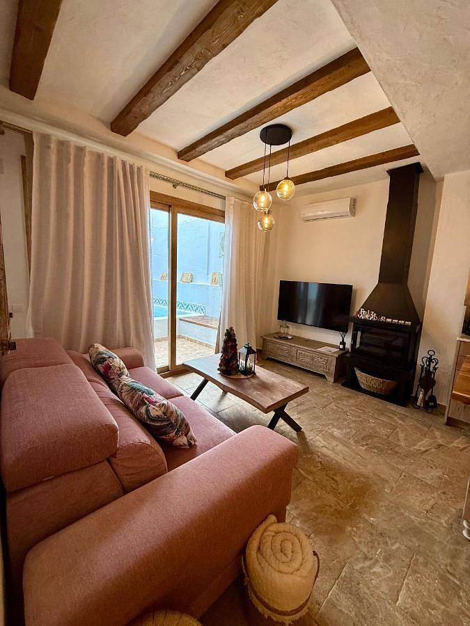 Gîte pour 2 personnes, avec piscine ainsi que jacuzzi et terrasse à Zahara de la Sierra - 4