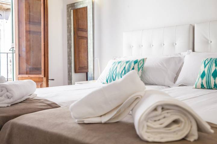 Entire apartment, 1 Bedroom Apartment Can Boss Ti Cala Boquer  in Palma Old Town, Palma