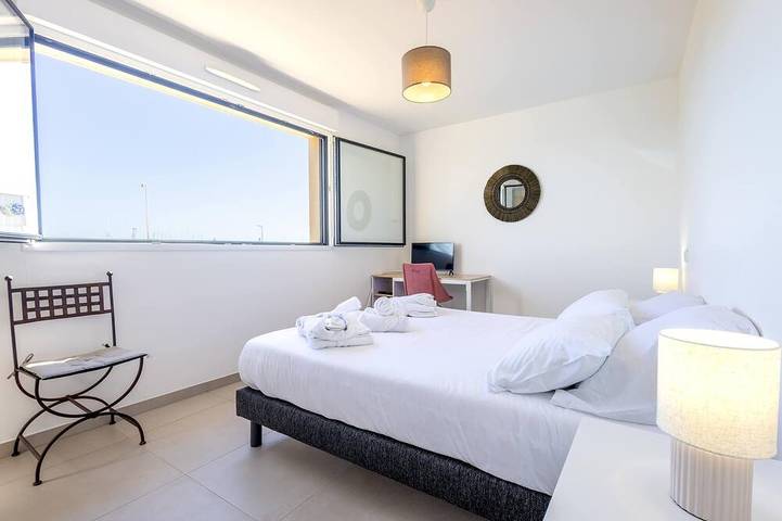 Gîte pour 4 personnes, avec balcon et jacuzzi, animaux acceptés dans Casino de Valras Plage - 2