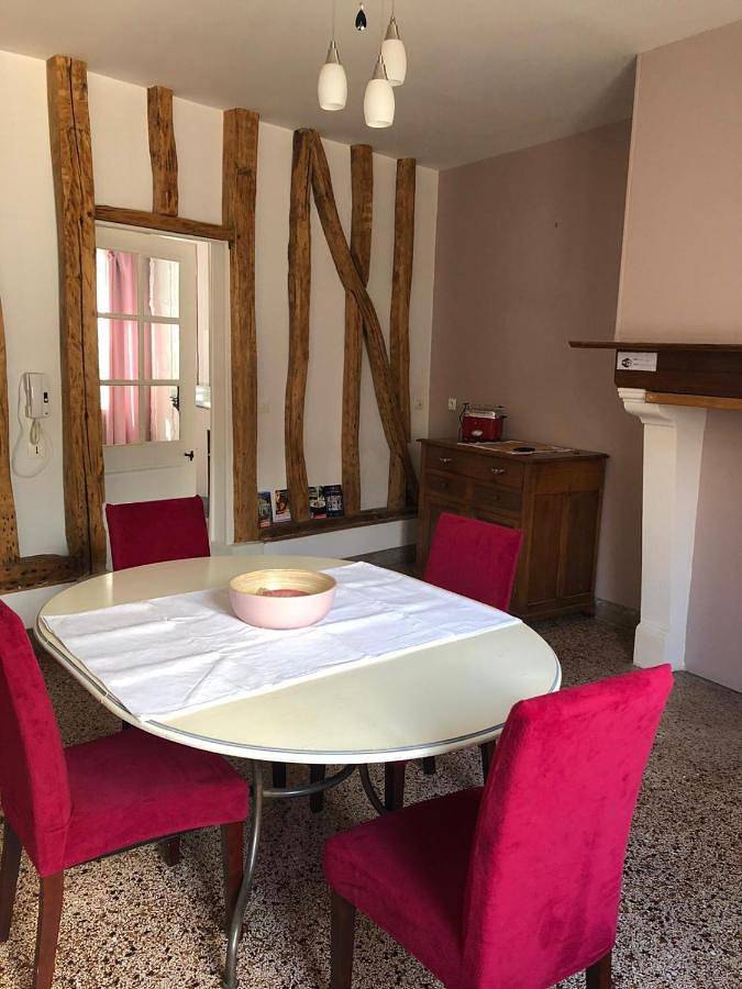 Gîte pour 4 personnes, avec terrasse à Sainte-Menehould - 2