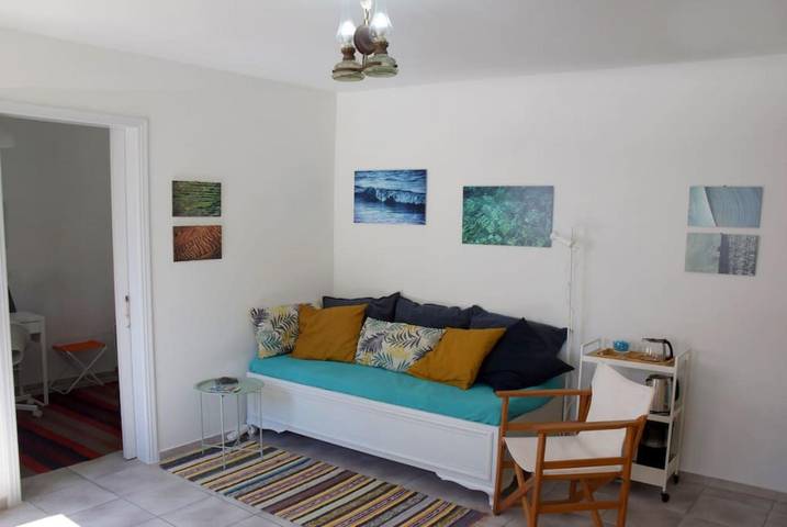 Gîte pour 4 personnes, avec terrasse, adapté aux familles dans Tinos - 4