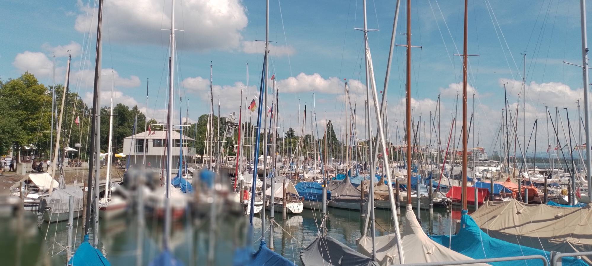 Ganze Wohnung, 'Annette's Luxuswohnung Am Stadtpark' mit Privatterrasse und Wi-Fi in Friedrichshafen, Region Bodensee-Oberschwaben