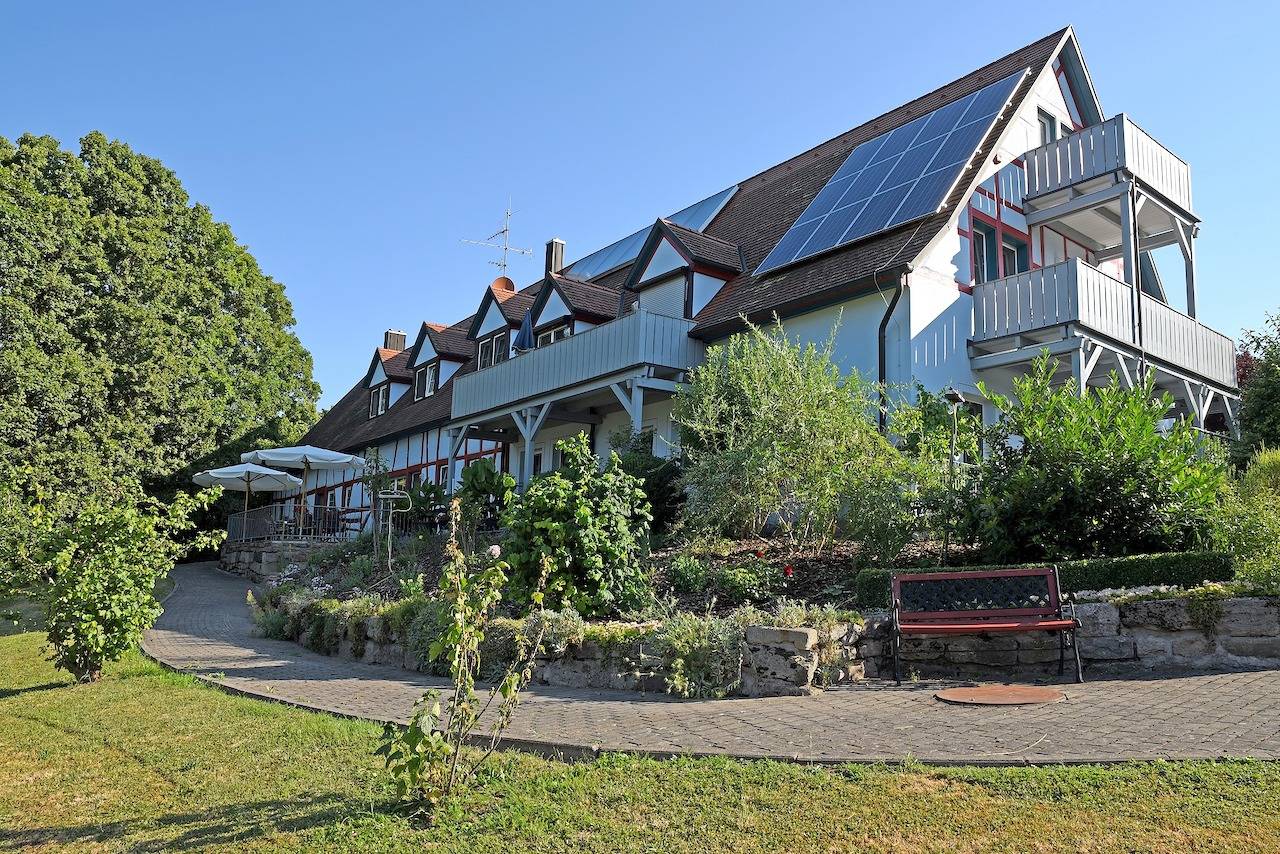 Pension im Vorhof - Ferienwohnung "Rosmarin" (50qm) für vier Personen in Windelsbach, Romantische Straße