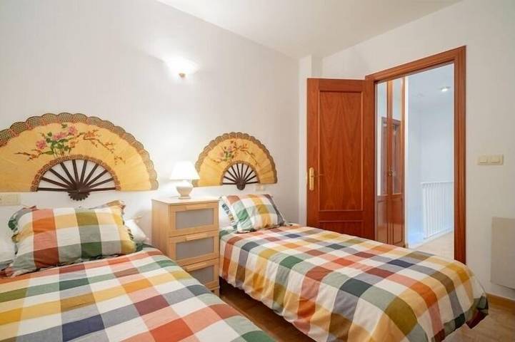 Ganze Wohnung, Apto. Scott - central apartment in Ribadesella, Northern Spain | 4 guests in Ribadesella, Costa Verde (Spanien)