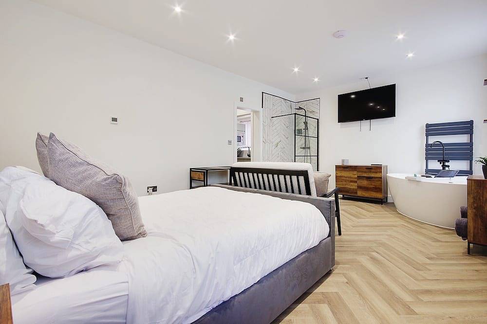 Ganze Wohnung, Superior-Suite-Eigenes Badezimmer-The Lara Bella Suite in Bournemouth, Südwestengland