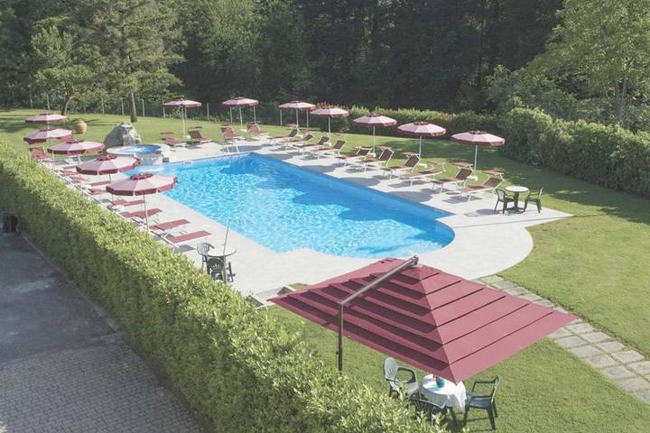 Hôtel pour 3 personnes, avec jacuzzi et bassin pour enfant ainsi que piscine et jardin, animaux acceptés à Mulazzo - 3