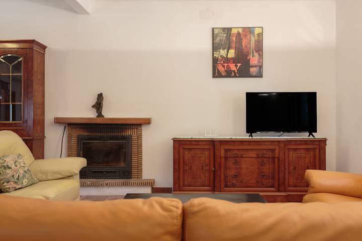 Villa Los Pinos mit Pool, Wlan, Klimaanlage, Terrasse & Garten in Marchena, Sevilla Provinz
