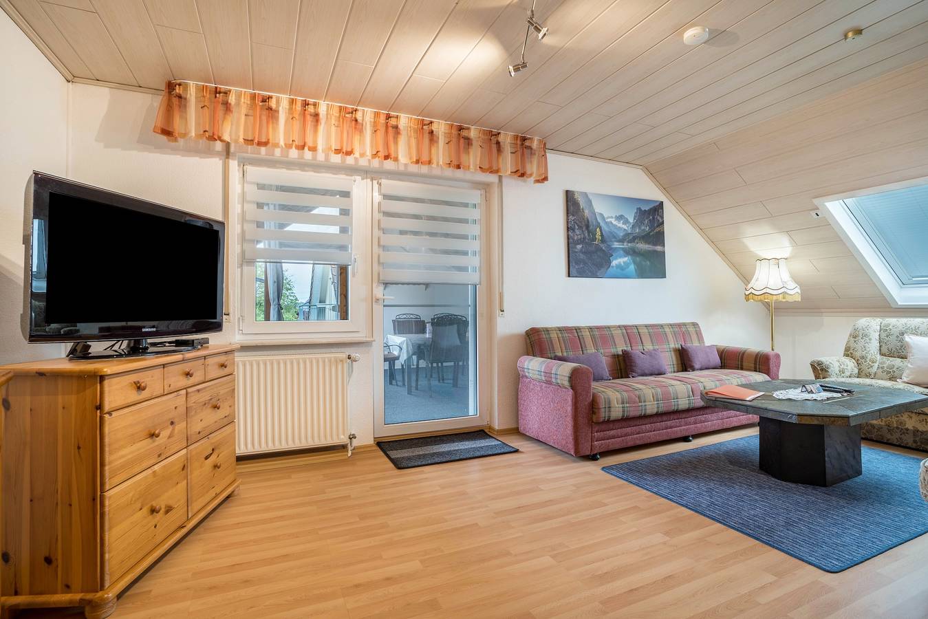 Ganze Wohnung, Ferienwohnung Viola in Schwanau" mit privater Terrasse, Gemeinschaftsgarten und Wlan in Schwanau, Mittlerer Schwarzwald