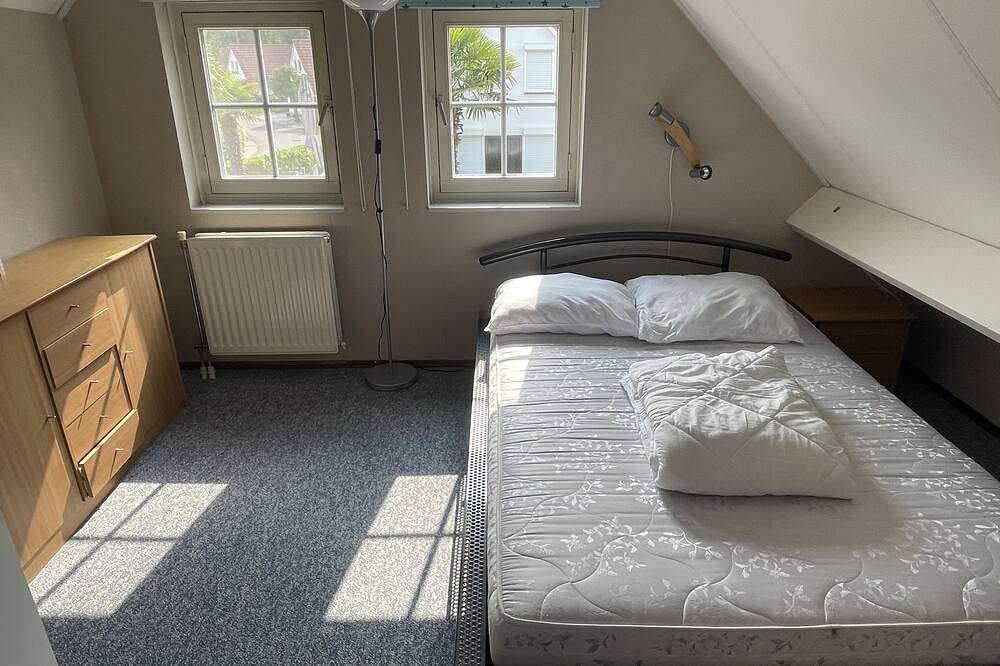 Freistehendes Ferienhaus am See Nähe Roermond - Niederlande in Limburg (Niederlande)
