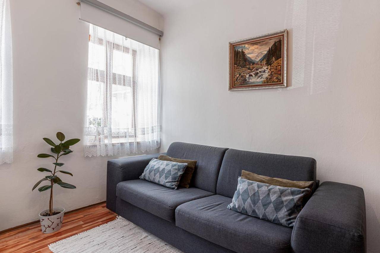 Ganze Wohnung, Apartmán Na náměstí in Stárkov, Region Nachod