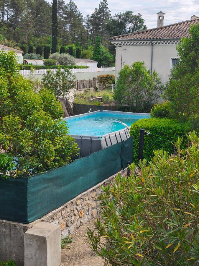 Ferienhaus für 11 Personen, mit Terrasse und Pool sowie Ausblick