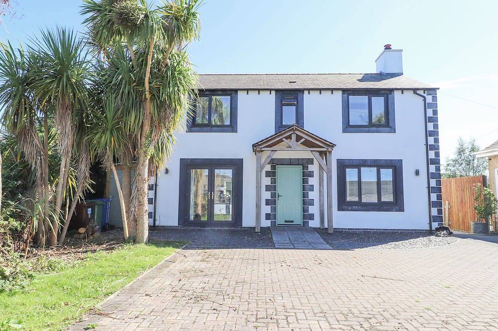 Cottage for 6 People in Llanbedrog, Gwynedd