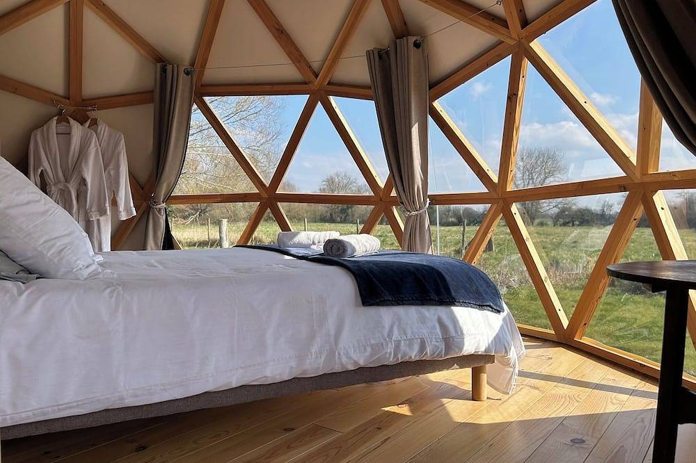 Geodesic dome with spa in the Baie de Somme in Favières, Abbeville und Umgebung