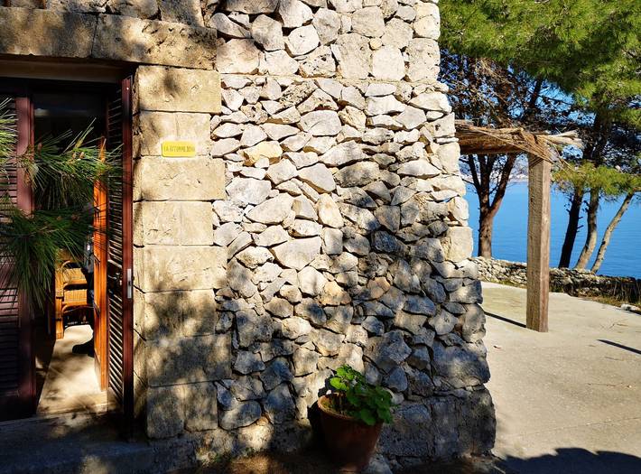 Trullo für 3 Personen, mit Terrasse und Garten in Italien - 2