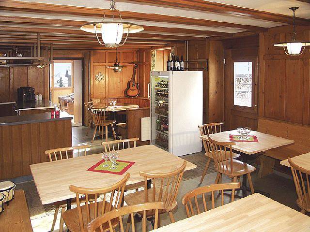 Ganze Ferienwohnung, Snowfun-Boardercamp Hostel - Einzelzimmer in Ruschein, Alpenarena