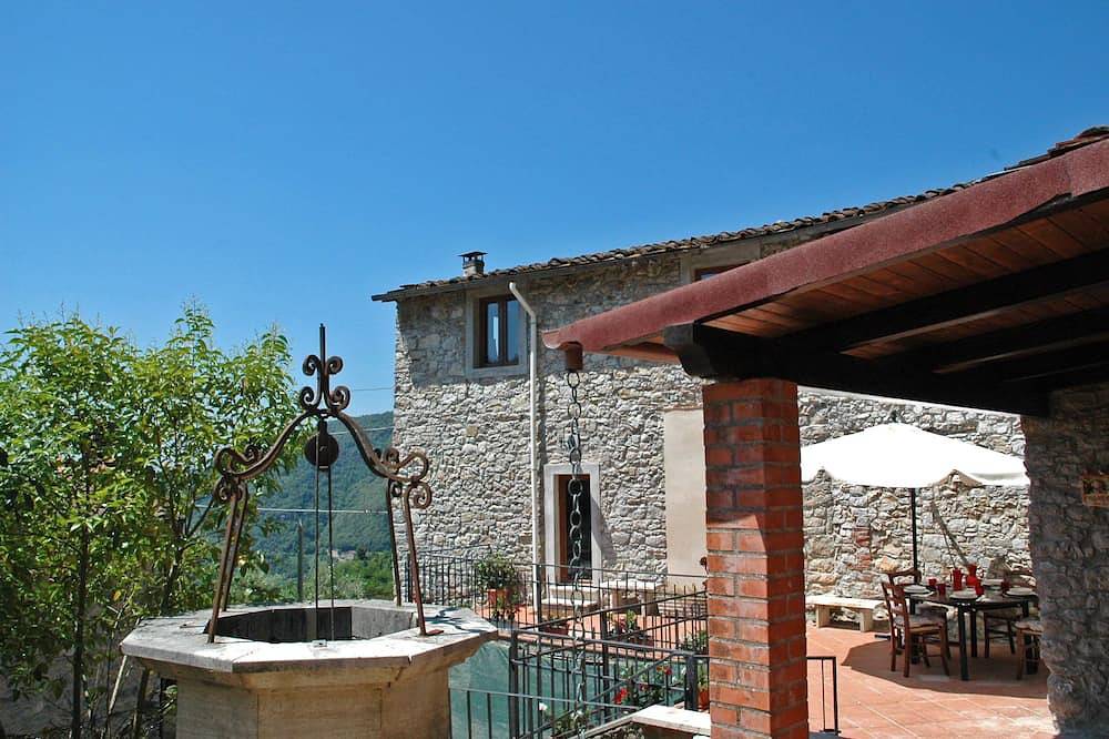Casa vacanza a Pescaglia a partire da 185€ a notte