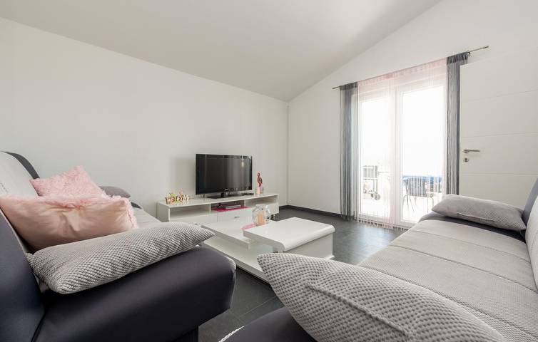 Ferienwohnung für 8 Personen, mit Garten und Terrasse in Vrsi - 3