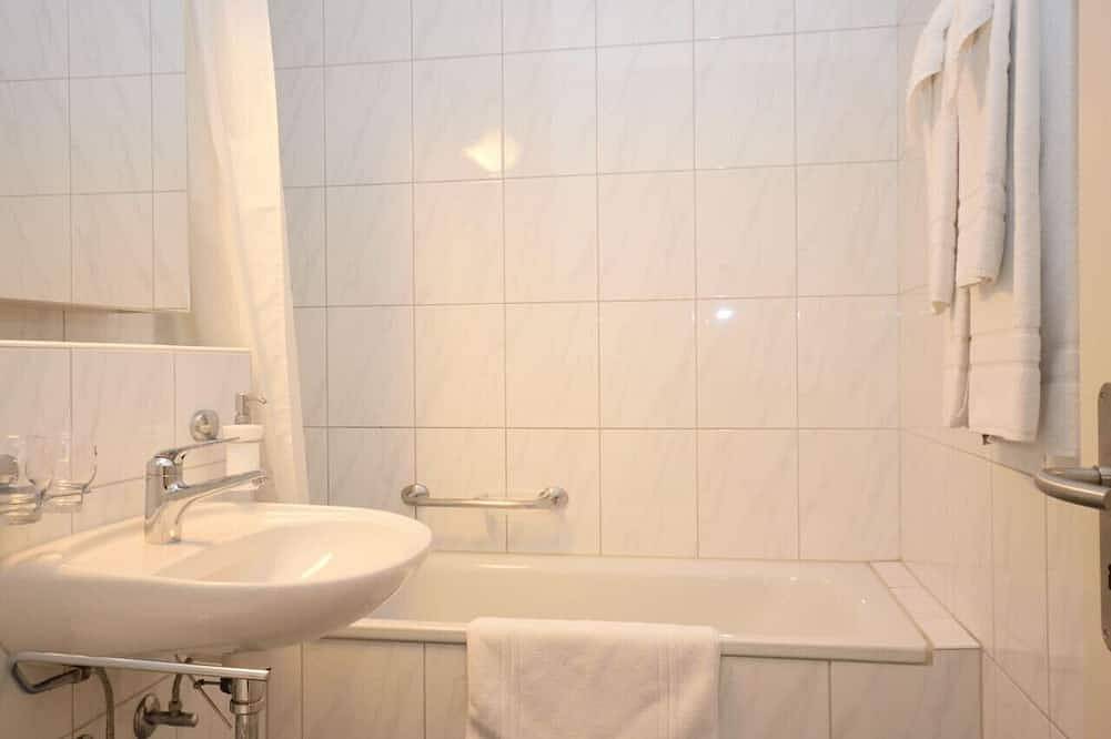 Entire apartment, Nice studio in the city center (Vineyard 11) in Zurich, Zurich district