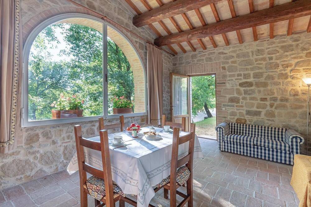 Magnifique maison à Valfabbrica Pg in Assise, Province de Pérouse