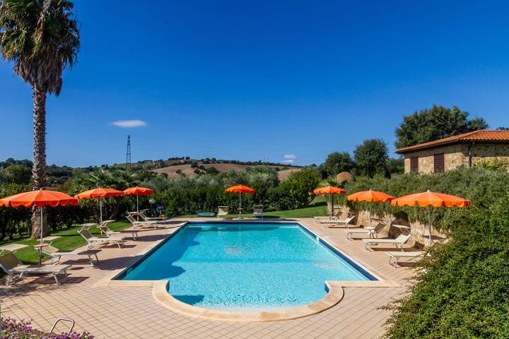 Appartamento per 5 persone, con giardino, con animali domestici a Magliano in Toscana