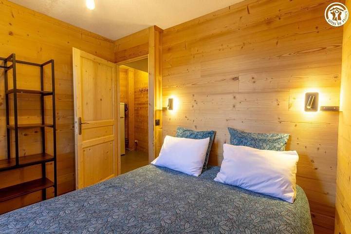 Location de vacances pour 4 personnes, avec piscine et balcon dans Station de la Feclaz le Revard - 2