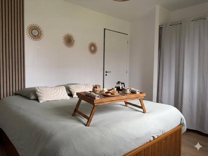 Location de vacances pour 6 personnes, avec jardin à Plouégat-Guérand - 4