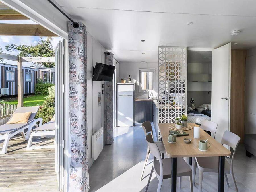 Camping Le Village Perrosien - Mobilheim 4 personen - 3-Zimmer-Hütte 4 Personen Klimatisiert + Tv in Perros-Guirec, Rosa Granitküste