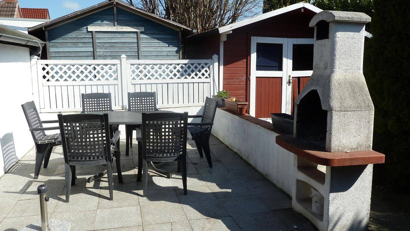 Geräumiges Ferienhaus mit Garten, Terrasse und Kamin in zentraler Lage in Burg auf Fehmarn, Fehmarn
