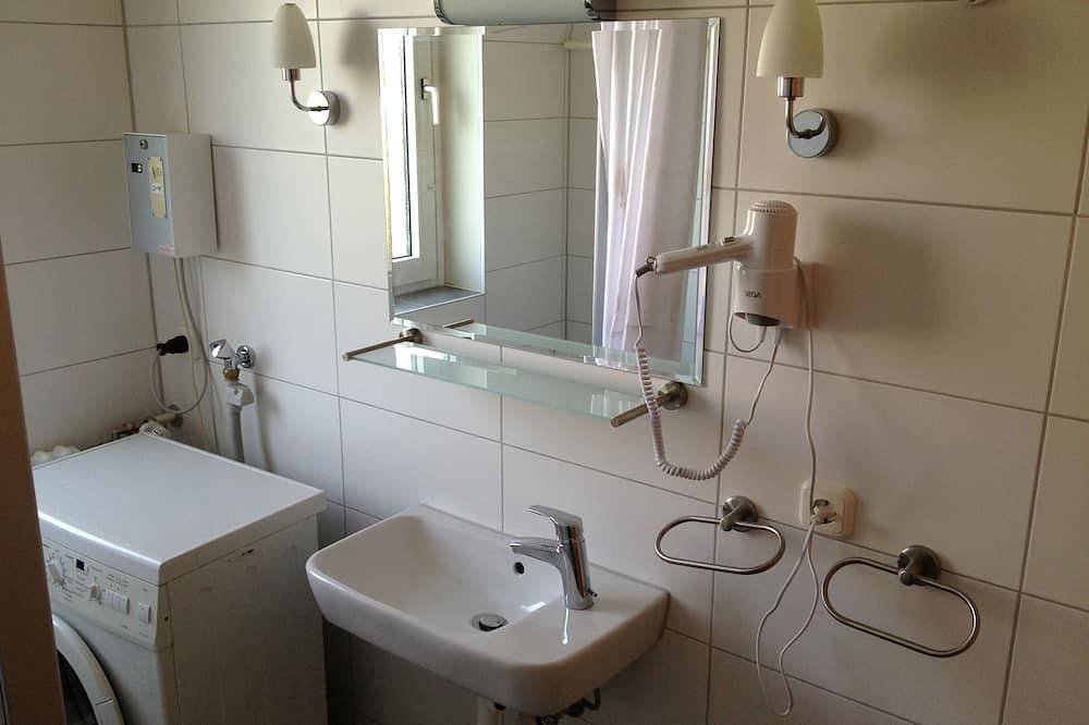 Ganze Wohnung, Ferienwohnung/App. für 4 Gäste mit 80m² in Blaubeuren (73319) in Blaubeuren, Alb-Donau-Kreis