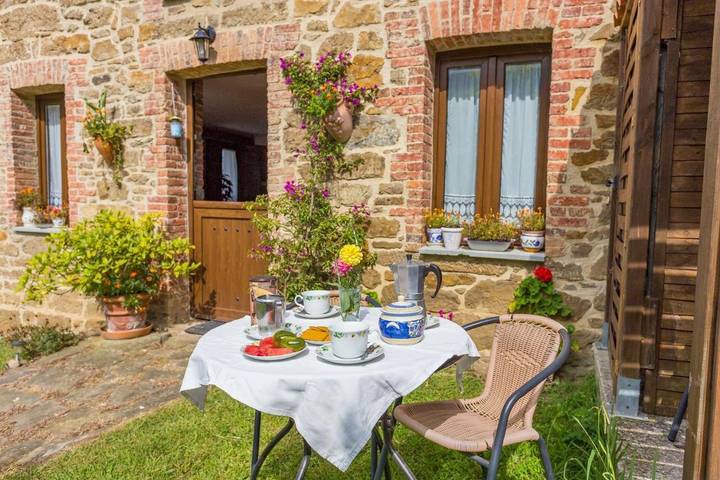 Location de vacances pour 12 personnes, avec Balcon et Terrasse ainsi que Jardin et Vue à Langreo