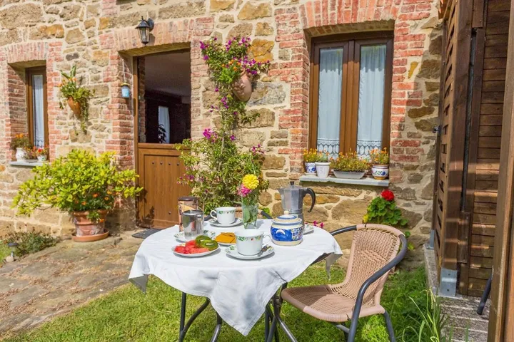 Ferienhaus für 12 Personen, mit Garten und Ausblick, mit Haustier - 1