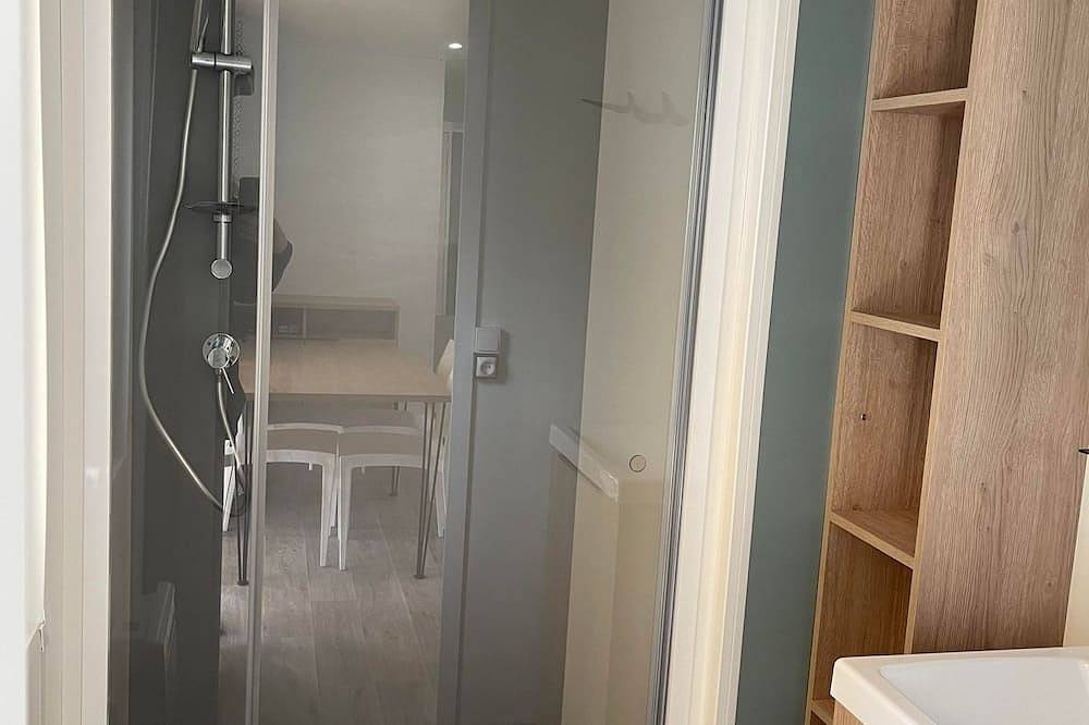 3 Bedroom Mobile Home in Longeville-sur-Mer in Longeville-sur-Mer, Vandea