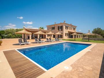 Holiday home in Ses Salines, South Majorca für 8 