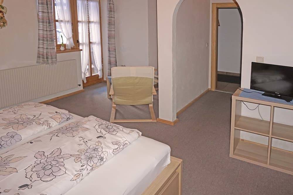 Ganze Wohnung, Quadratsch by Interhome in Pians, Tiroler Oberland