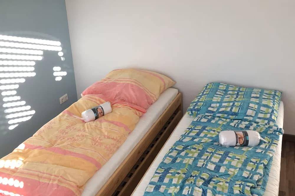 Ganze Wohnung, Nr 5 Og 3 Zkb für Familien und Firmen in Fuldatal, Hessisches Bergland