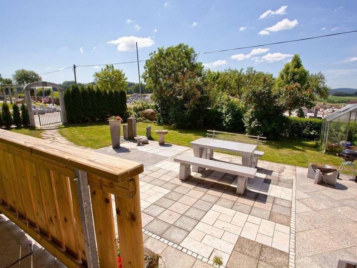 Ferienwohnung für 6 Personen, mit Terrasse und Sauna sowie Garten - 1