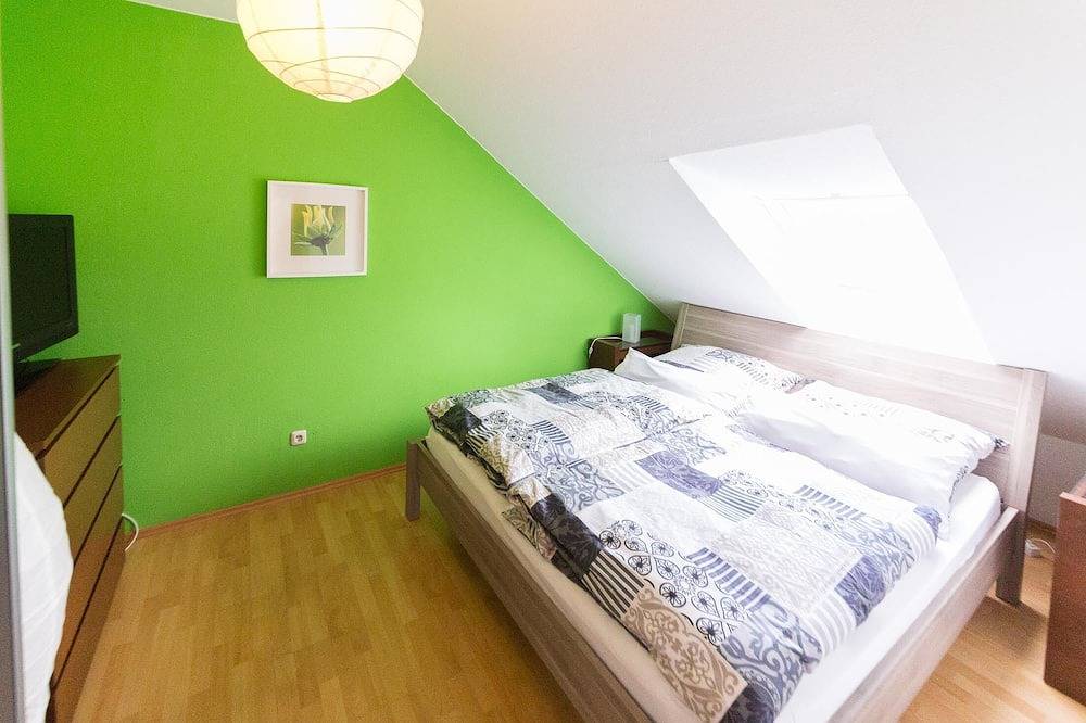 Entire apartment, Relaxation in the vineyards - Ferienwohnung Isinger in Rüdesheim am Rhein, Rheingau-Taunus-Kreis