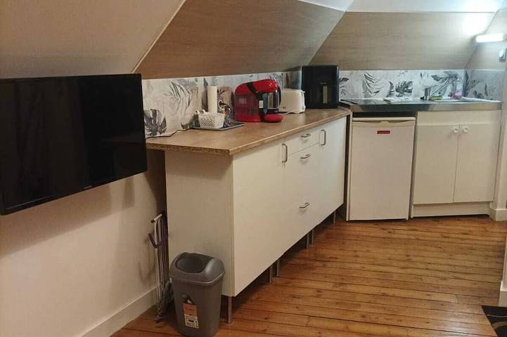 Apartamento entero, Studio city center bed made in Évron, Mayenne (desambiguación)