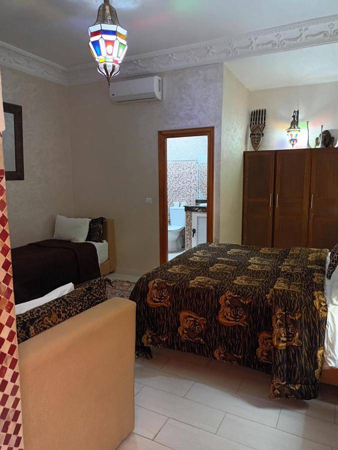 Chambre d’hôte pour 3 personnes, avec jardin ainsi que jacuzzi et bassin pour enfant, adapté aux familles à Marrakech - 3