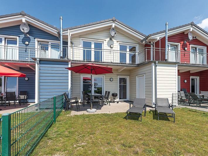 Ferienhaus für 6 Personen, mit Sauna und Terrasse sowie Garten, mit Haustier