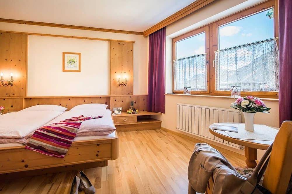 Geheel appartement, Apartment Enzian Standard - Appartementhaus Alpenrose in Pertisau, Eben am Achensee