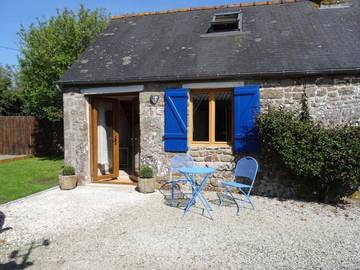 Gîte pour 2 personnes, avec jardin à Passais
