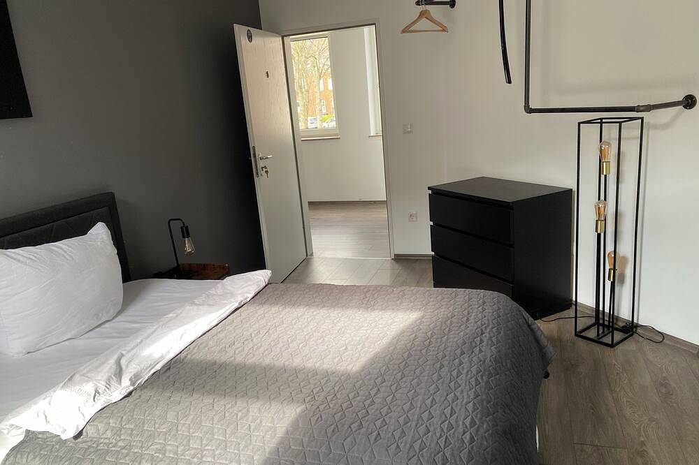 Ganze Wohnung, Apartment an der Weserpromenade | Schlachte | Parkplätze in Mitte Bremen, Bremen